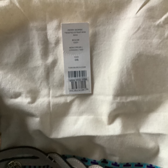 Meet your Posher, Rosemarie - Picture 5 of 7